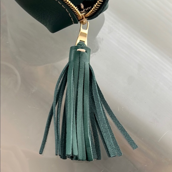 🦚Nearly New Taco Tassel Pouch by PLG Portland Leather Goods in Peacock Green - Picture 7 of 17